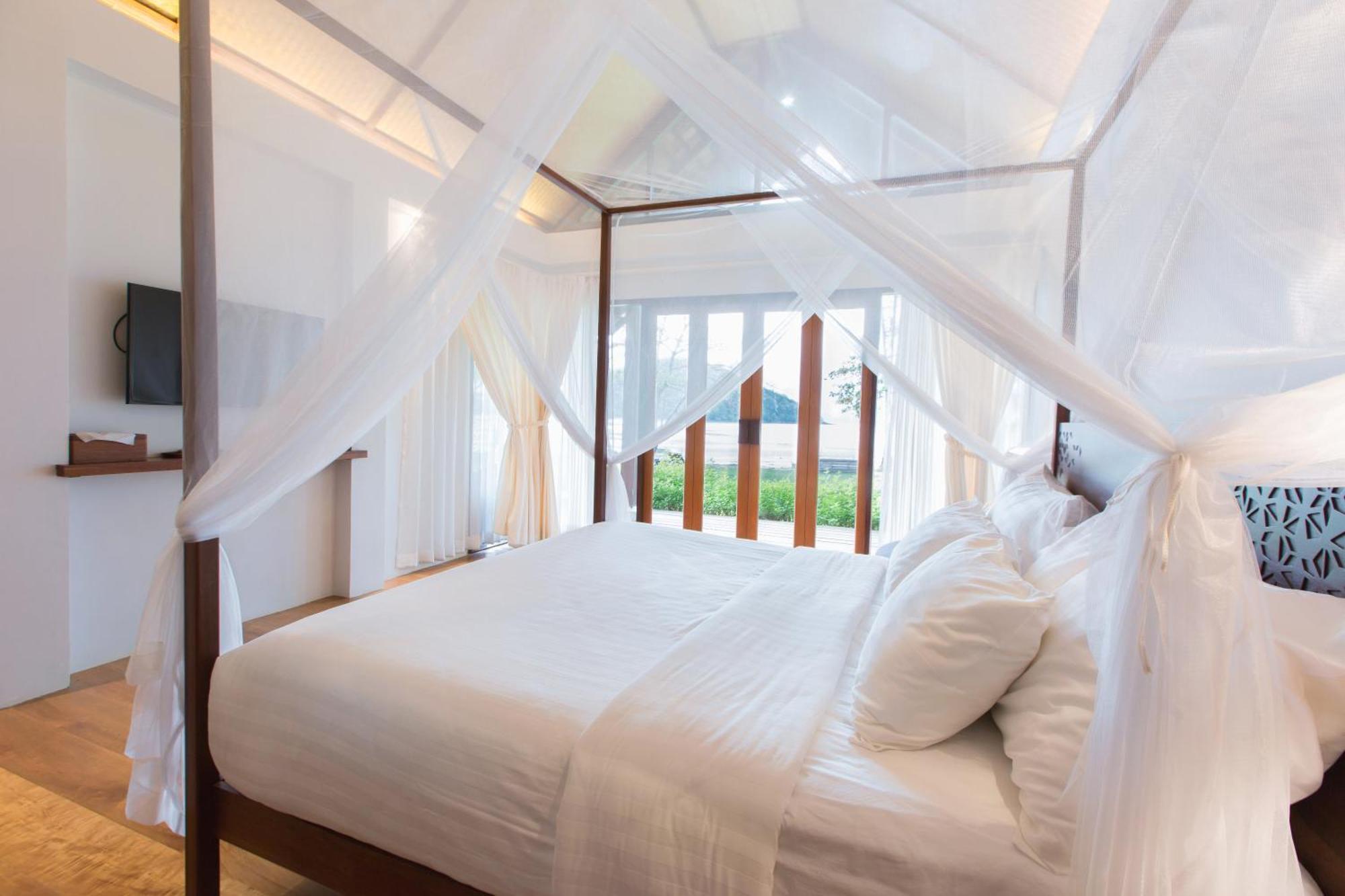 Mira Montra Resort Koh Mak Room photo