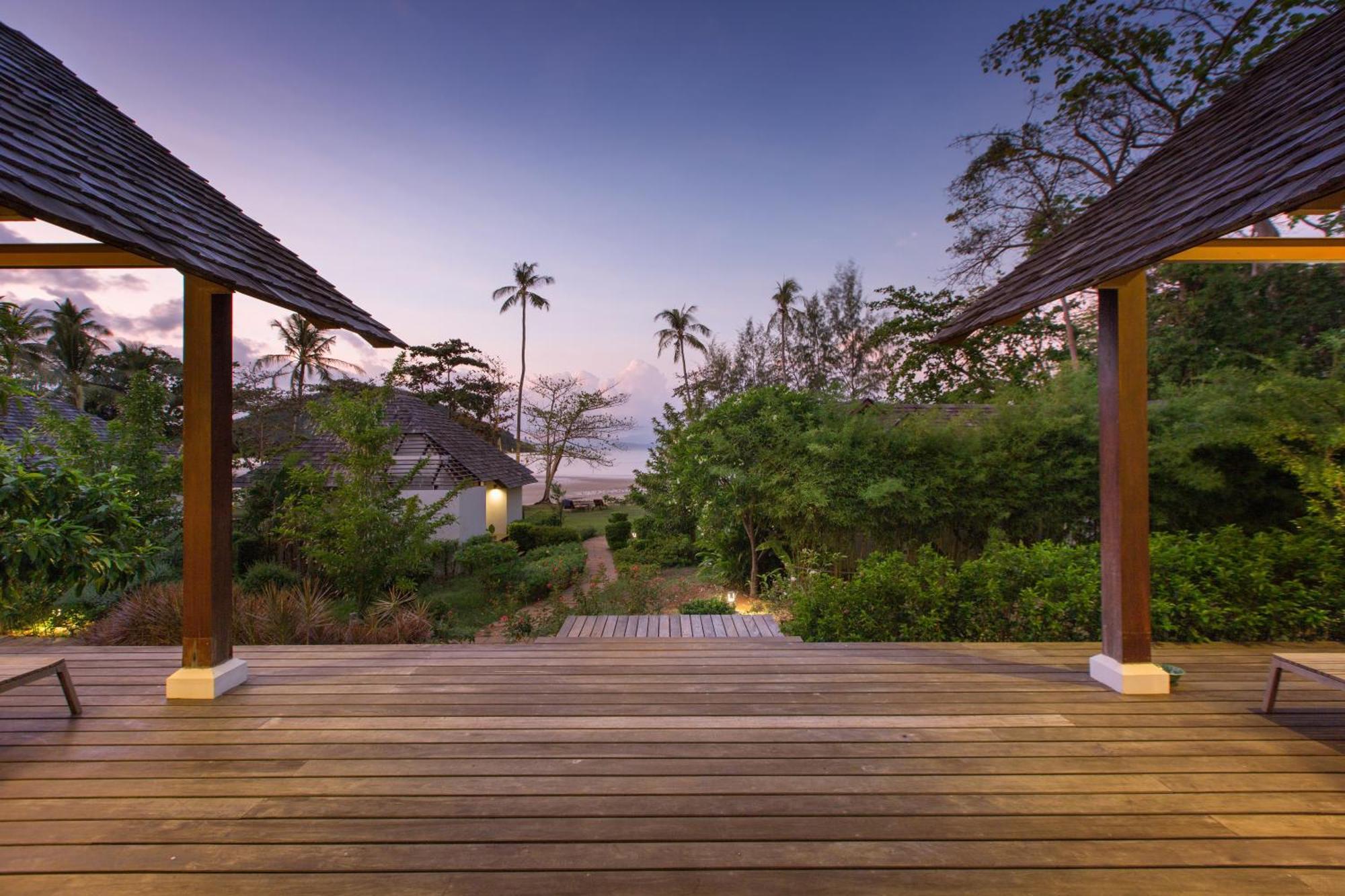Mira Montra Resort Koh Mak Room photo